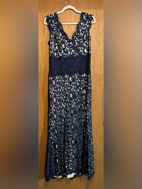 Tadashi Shoji Navy Blue Lace Maxi Skirt